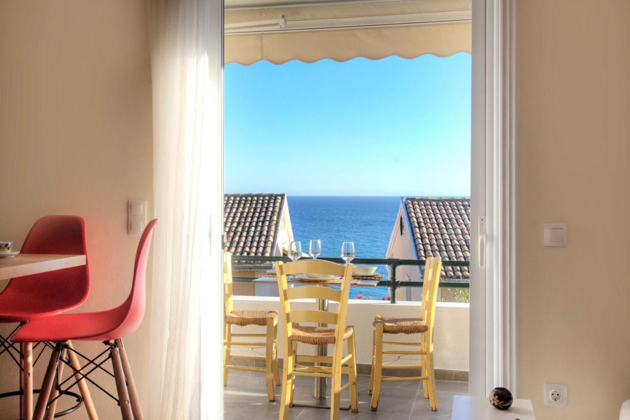 Ammos Beach House กลีฟาดา ภายนอก รูปภาพ